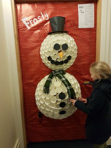 Snowman Thomas Christmas Door 2019